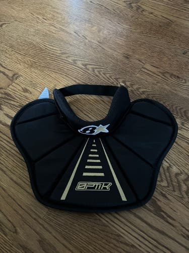 Brian’s Goalie Optik Neck protector