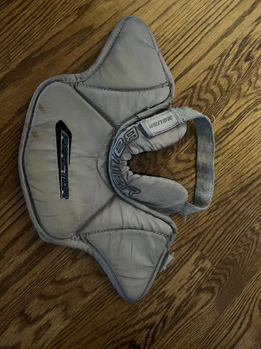 Bauer Goalie Reactor Neck protector