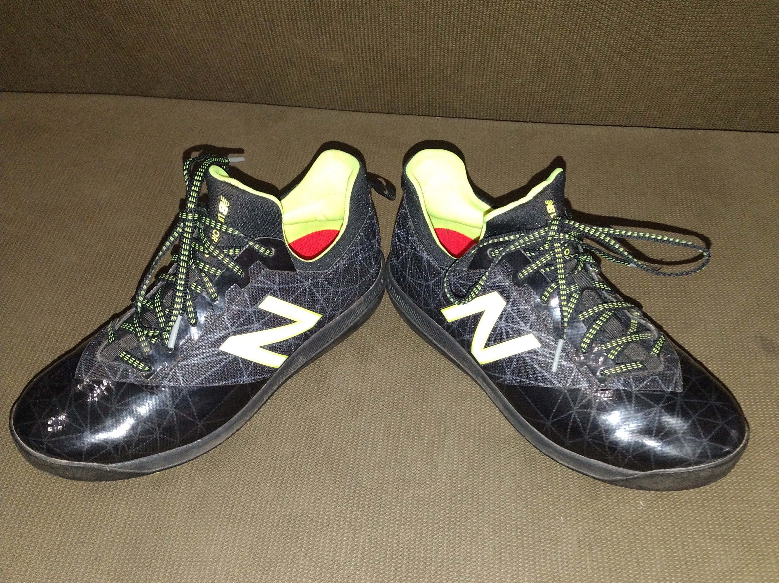 Used New Balance Francisco Lindor Fantom Fit Molded Baseball Cleats. Size  6.5.