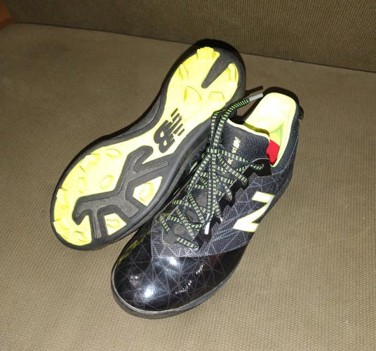 Used New Balance Francisco Lindor Fantom Fit Molded Baseball Cleats.  Size 6.5.