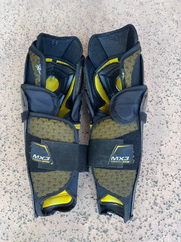 Bauer Total One MX3 Shinpads