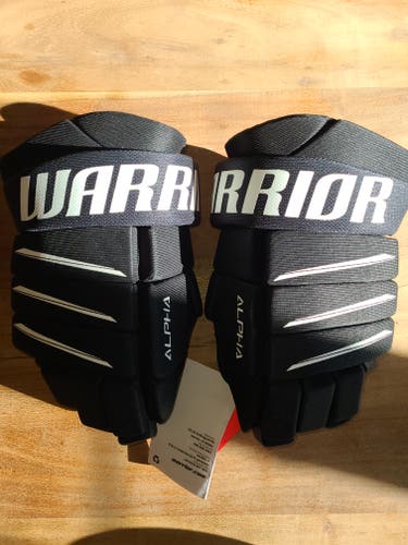 New Warrior Alpha QX5 Gloves 14"
