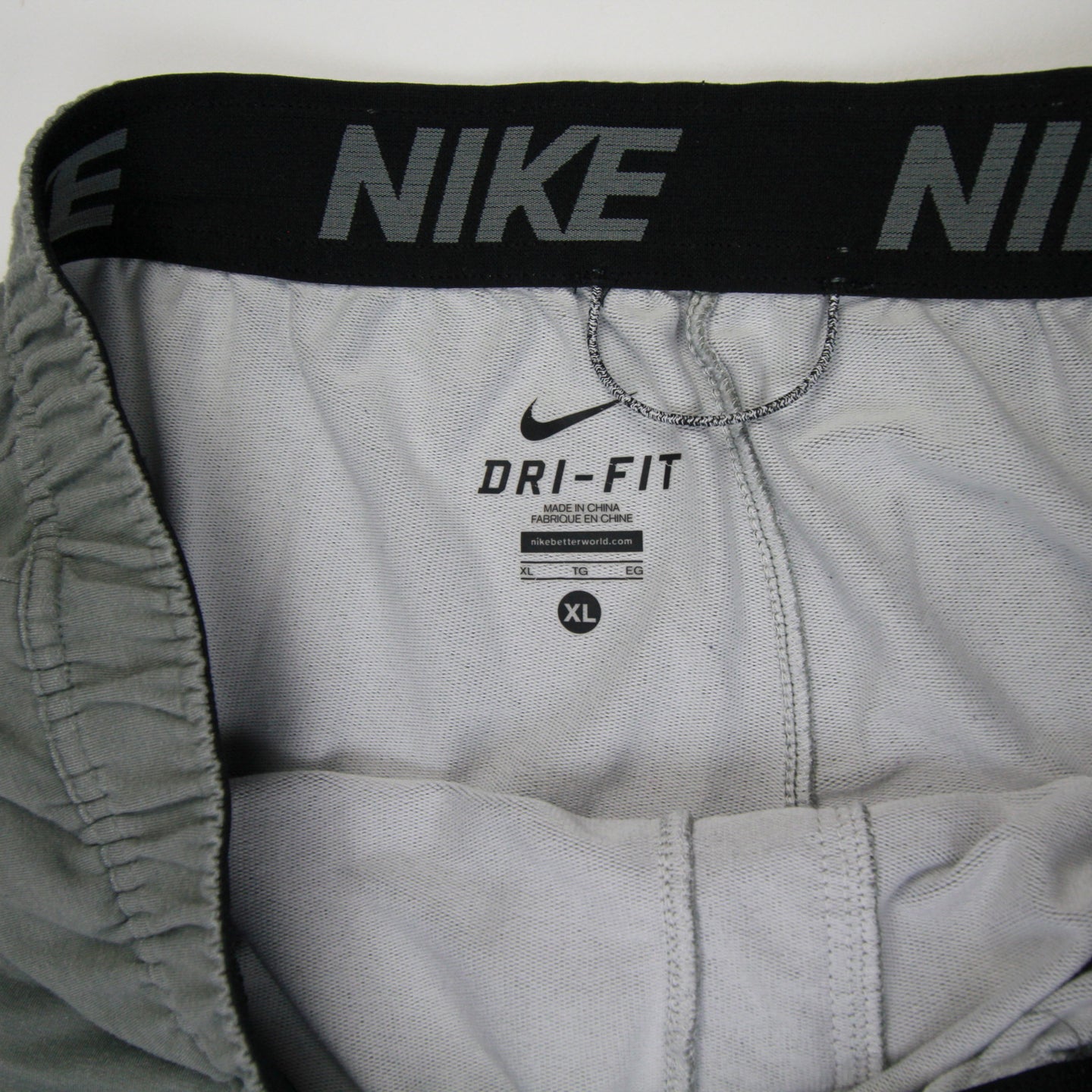 Nike | Pants | Nike Dri Fit Mens Warmups Athletic Pants Black Elastic Waist  Zipper Pockets Xl | Poshmark