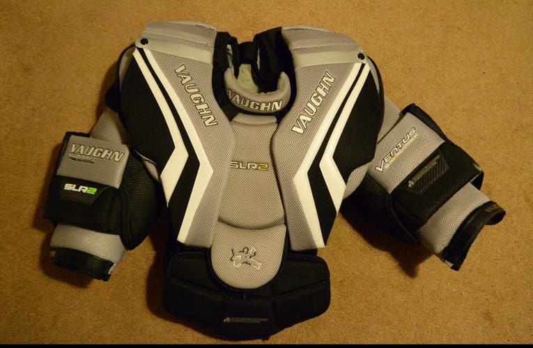 Used Vaughn Ventus SLR2 Pro Carbon Goalie Chest Protector