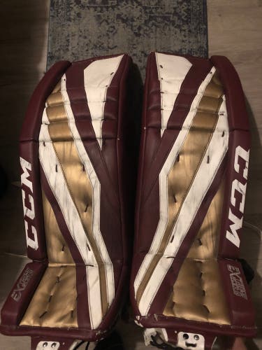 36" CCM  Extreme Flex lll Goalie Leg Pads
