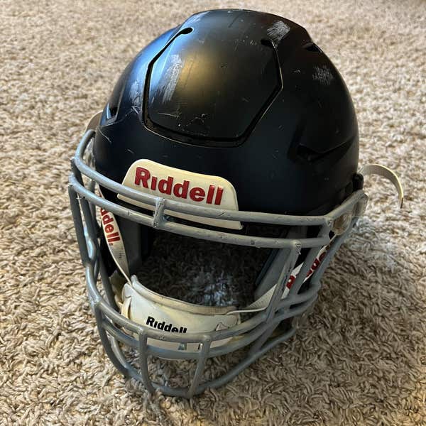 Amazon.com : Riddell SpeedFlex Youth Football Helmet with