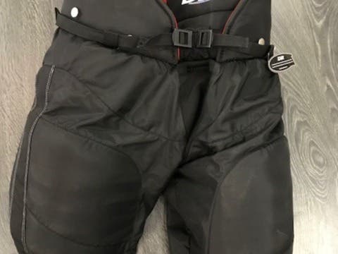 New DR Senior X-Large Hockey Pants Waist 36"-38"