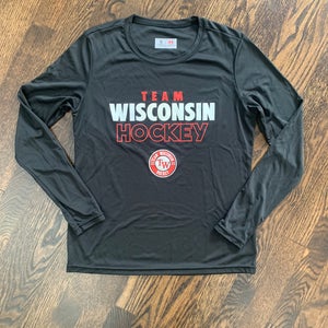 NEW - Long Sleeve Team Wisconsin Hockey WOMENS Performance Shirt.