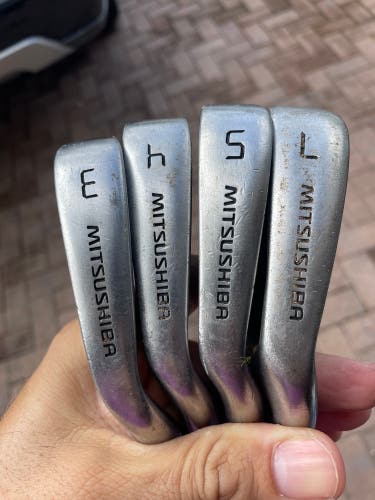 Golf Clubs Mitsushiba 4 Pc Iron Set