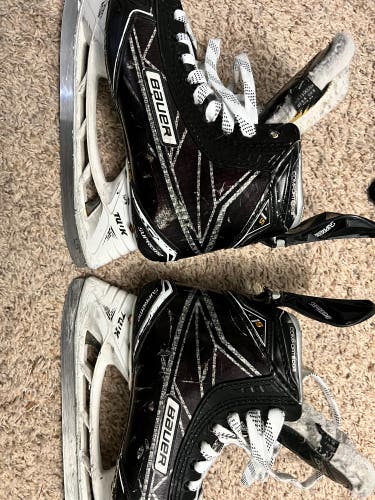 Bauer Supreme 1s Skates Sz 5.5