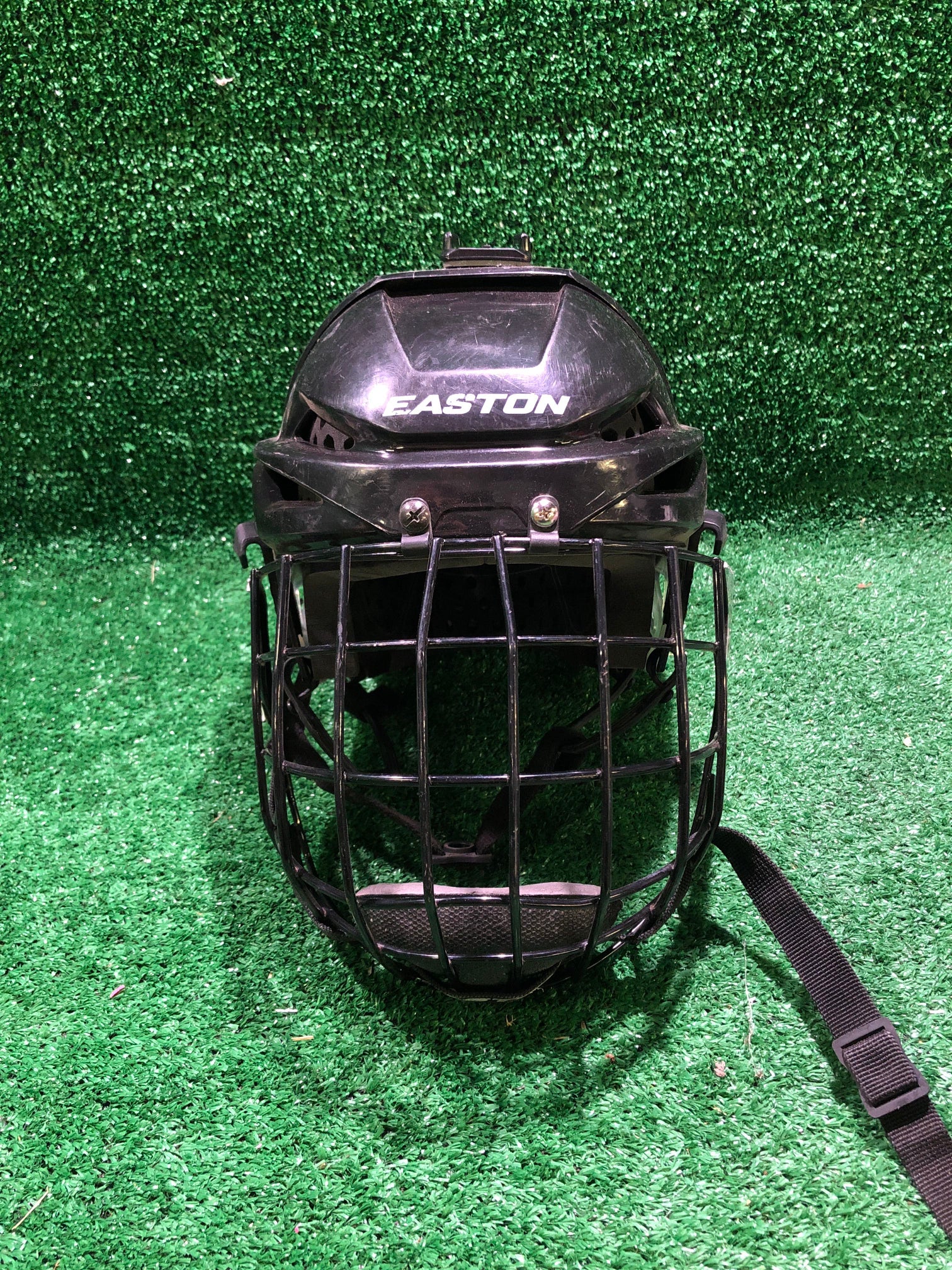 Easton E300 Hockey Helmet Small