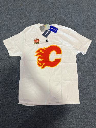 New White Fanatics Calgary Flames Gaudreau Heritage Classic T-Shirt Large