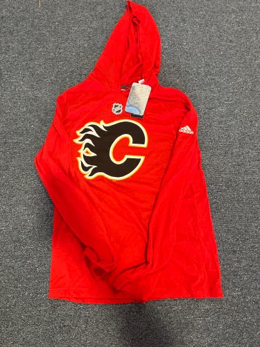 New Red Adidas Calgary Flames Hooded Ultimate Tee Medium Or large