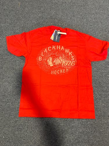 New Red Fanatics Chicago Blackhawks Graphic T-Shirt M, L, XL & XXL