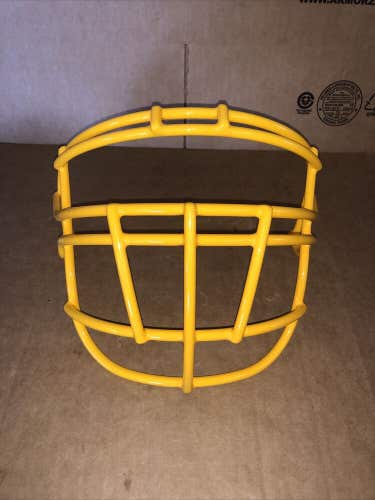 NEW XENITH XLN-22 FACE MASK - GREEN BAY GOLD
