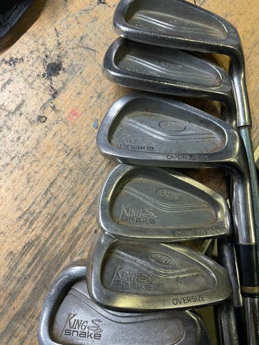 King snake 6 Pc Iron Set  In right hand