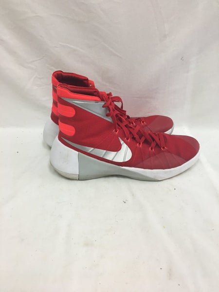 Used Nike Hyperdunk 2015 Senior 12 Basketball Shoes