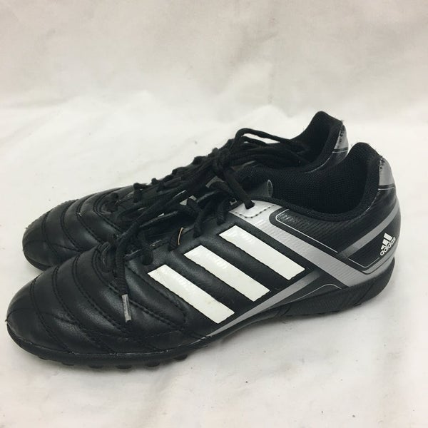 Enriquecer Reunir etc. Used Adidas Puntero Ix Junior 04 Indoor Soccer Indoor Shoes | SidelineSwap