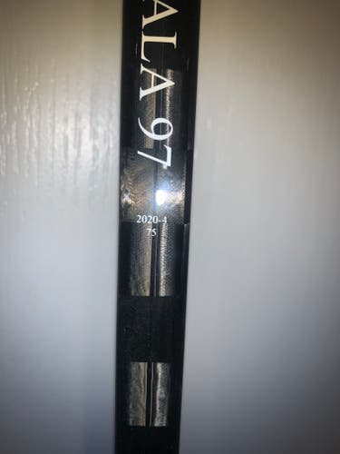 PRO REDLINE HOCKEY STICK MCDAVID PRO PATTERN