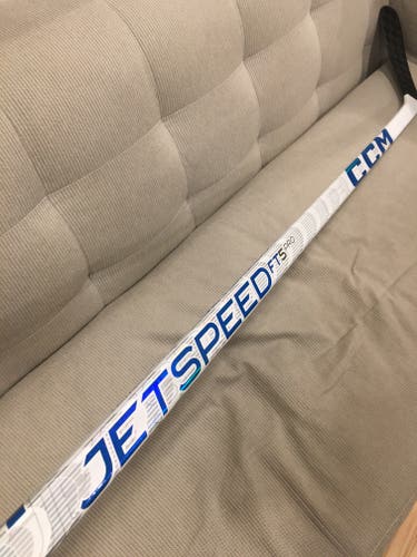 Rare JOHN TAVARES CCM Jetspeed FT5 Pro Stock Hockey Stick White Toronto Maple Leafs Edition P29