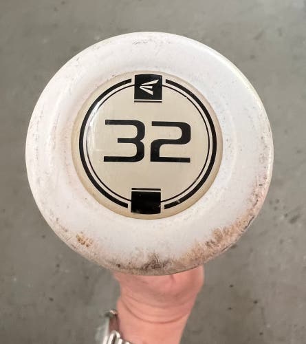 2020 Composite (-10) 22 oz 32" Ghost Bat