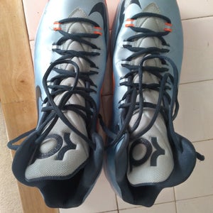 Used NIKE KD 35's Men's Size 15