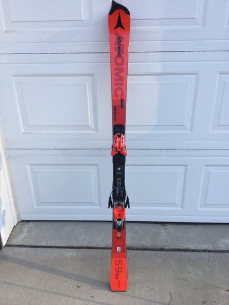Used Unisex 2019 Atomic 157 cm Racing Redster FIS SL Skis With Bindings Max Din 16