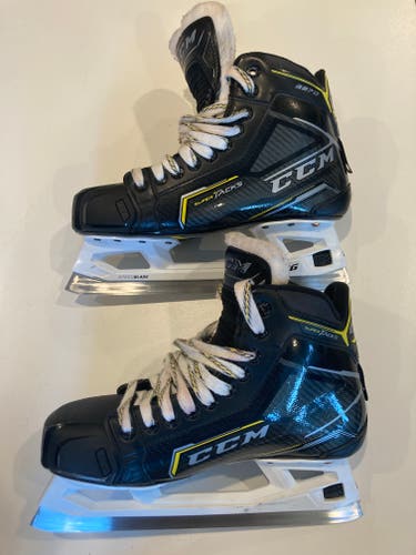 Senior Used CCM Super tacks 9370 Hockey Goalie Skates Regular Width Size 8.5