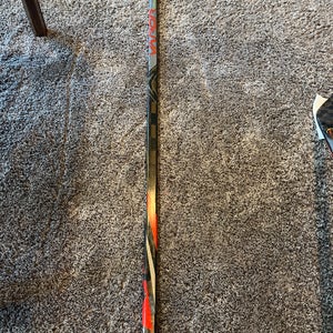Intermediate Used Right Handed Bauer Vapor FlyLite Hockey Stick PM9