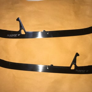 True Shift 254 mm blades skates steel blacksteel