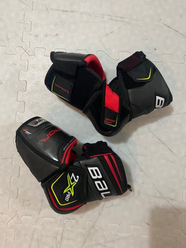 Used Large Bauer  VAPOR 2X PRO Elbow Pads
