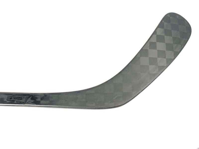 Custom Made New Single Piece 18K Woven Carbon Fiber Hockey Stick Right Mid p92 Low Kick