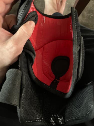 Used Medium Bauer Vapor X800 Elbow Pads