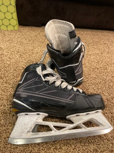 Used Bauer Regular Width Size 4 Supreme S170 Hockey Goalie Skates