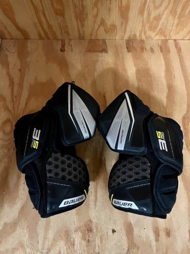 Used Medium Bauer Supreme 3S Pro Elbow Pads