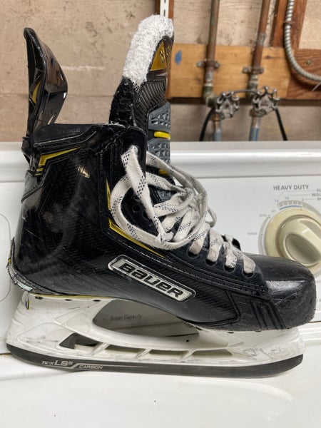 Bauer Regular Width Size 6.5 Supreme 2S Pro Hockey Skates