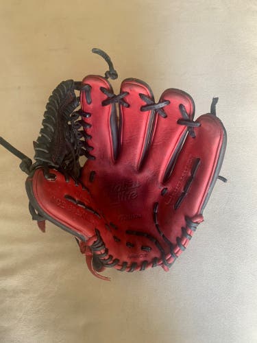 Rare Mizuno 11.5" Global Elite Modified Trapeze