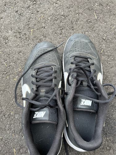 Black Used Size 10 (Women's 11) Turf Cleats Nike