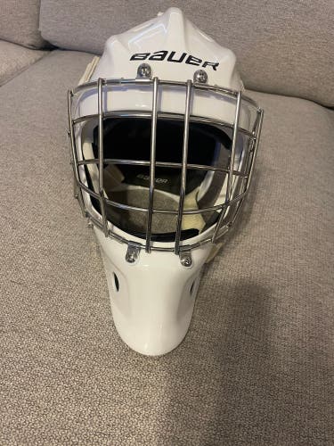 Bauer 940 senior Straight Bar Goalie Mask