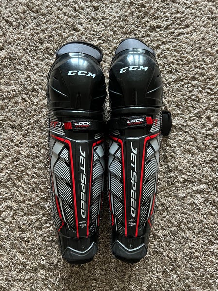 New CCM JetSpeed FT370 Shin Pads