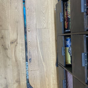 Like New Bauer Geo Left Hand 55 Flex P88