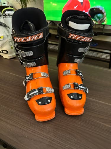 Kid's Racing Soft Flex R Pro 70 Ski Boots