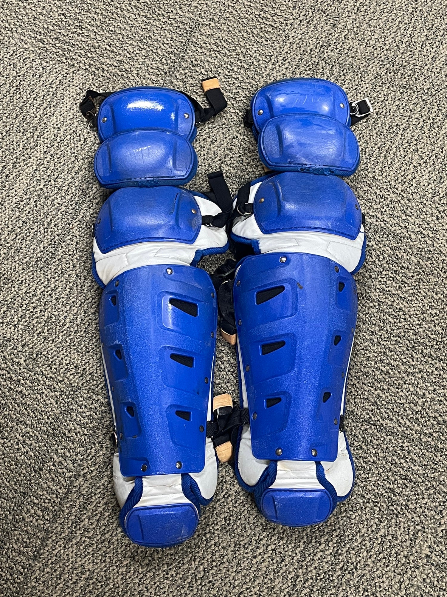 Nike Diamond Elite Catcher's Leg Guards