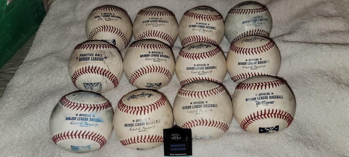 Used Rawlings Official Minor League Baseballs 12 Pack (1 Dozen)