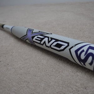33/22 Louisville Slugger Xeno X18 FPXN18A11 Composite Fastpitch Softball Bat