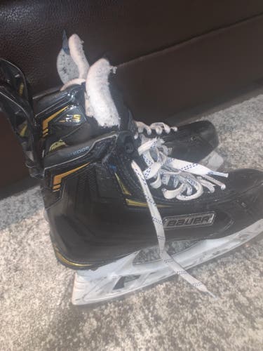 Used Bauer Extra Wide Width Size 8.5 Supreme 2S Pro Hockey Skates