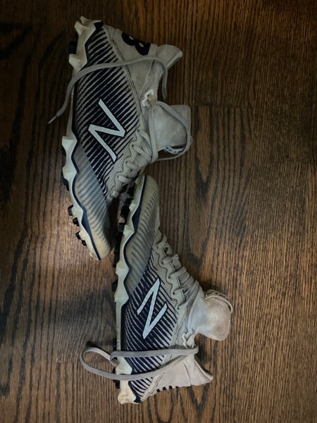 Men's White Adult Used Size 8.5 (Women's 9.5) Molded Cleats New Balance High Top Freeze