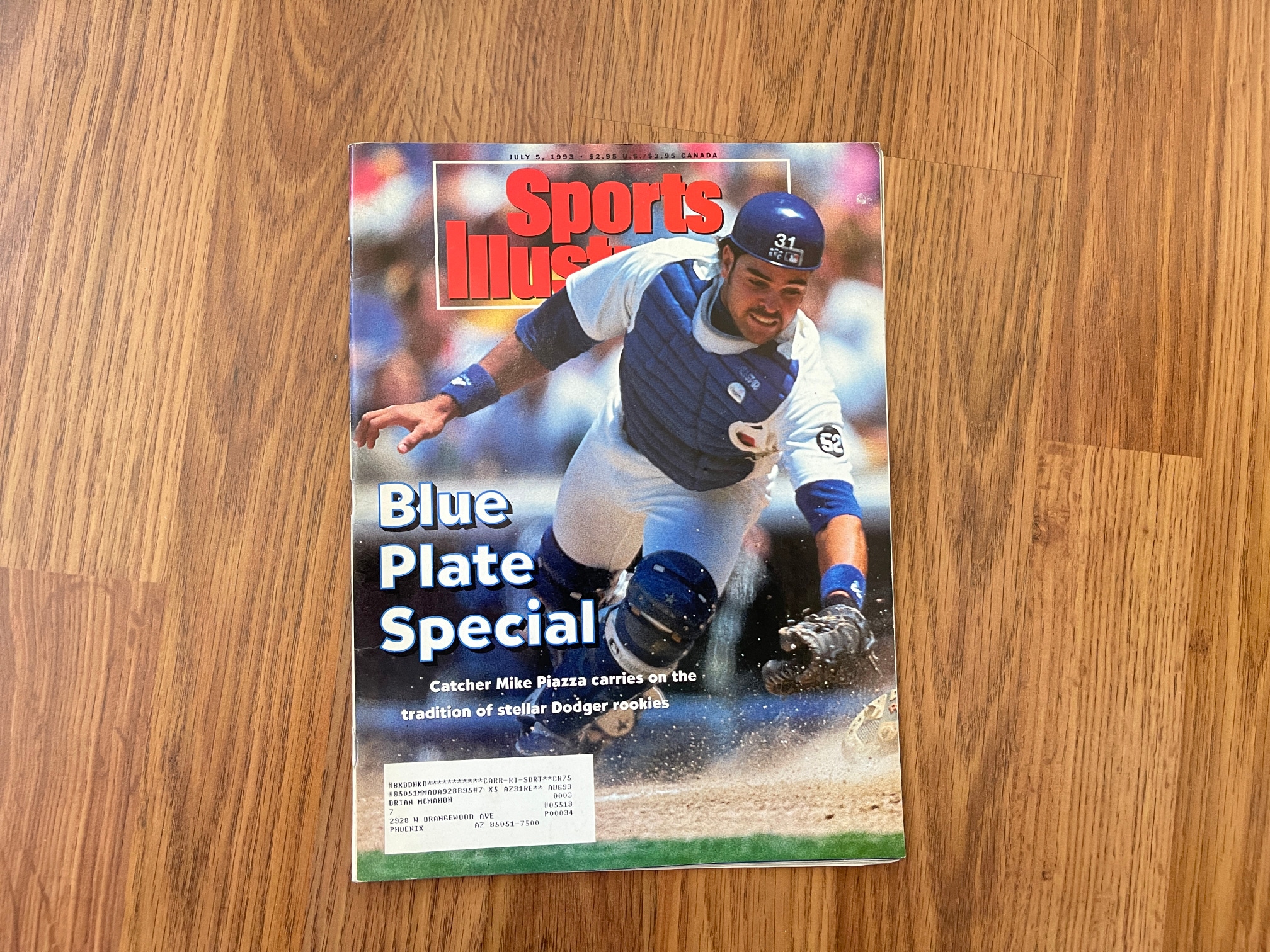 Los Angeles Dodgers Mike Piazza MLB BASEBALL 1993 Sports Illustrated Magazine!