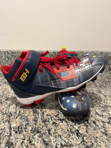 Under Armour Bryce Harper 5 Mid RM Jr. LE Cleats