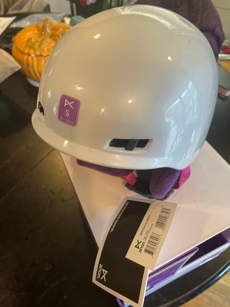 reference kalender Kælder Anon griffon filament helmet | SidelineSwap